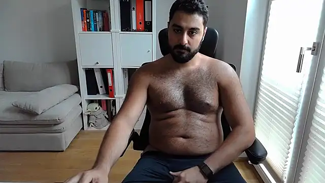 Voyagercam online show from 07-26-26, 04:58
