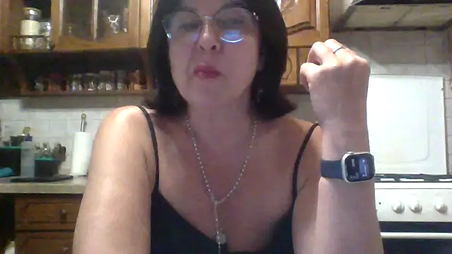 Fiona06 online show from 05-18-26, 07:09