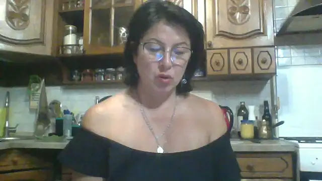 Fiona06 online show from 05-26-26, 07:21
