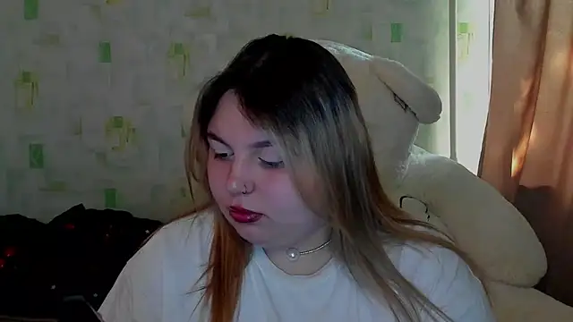 LillyHaigh online show from 05-23-26, 05:56