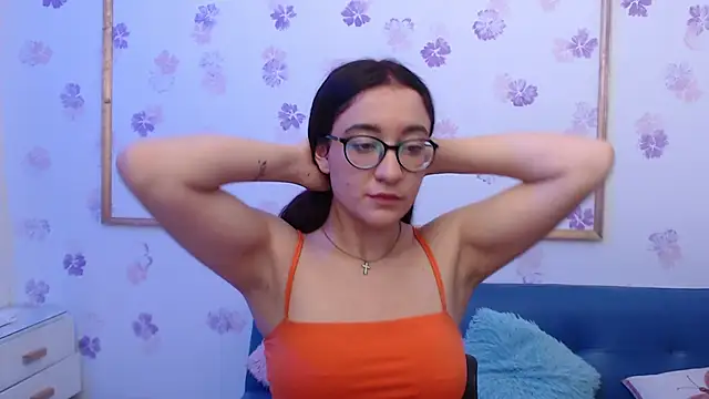 Karol prescot online show from 04-28-26, 04:34