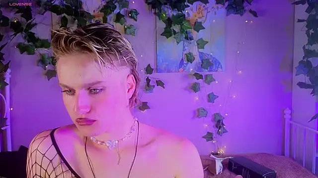 cumboydoll online show from 07-12-26, 08:55