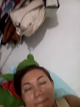 Luna Morch online show from 05-09-26, 10:42