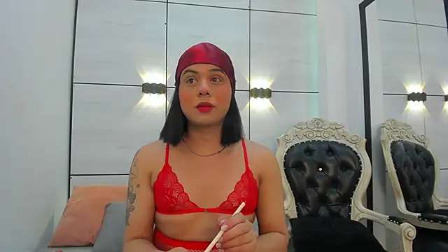 Daphne Leia online show from 04-30-26, 07:42