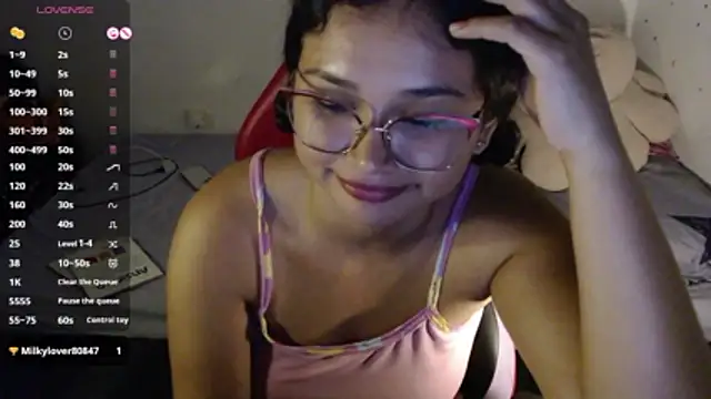 Snapshot of Lily____ chatting on 05-23-26, 09:24 Lily online show from 05-23-26, 09:24
