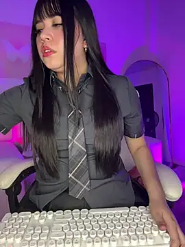 iEmily  online show from 05-09-26, 01:55