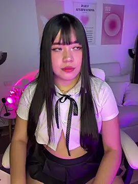 iEmily  online show from 05-27-26, 02:19