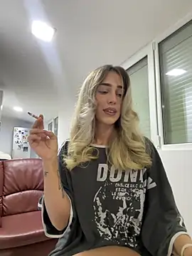 ZenyShy online show from 05-18-26, 11:32