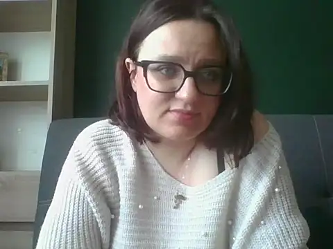 sensual paris online show from 05-05-26, 05:26