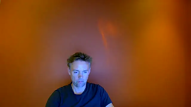 BronzeShowtime67 online show from 04-29-26, 07:20