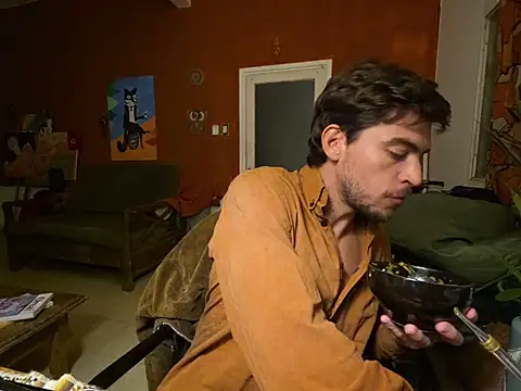 Snapshot of GringoDelicius chatting on 05-16-26, 05:26 GringoDelicius online show from 05-16-26, 05:26