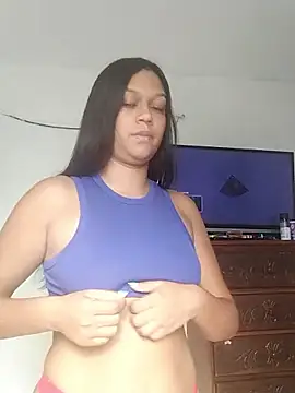 zoehot07 online show from 04-28-26, 07:52