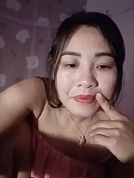 Snapshot of Pivi12 chatting on 05-19-26, 02:34 Pivi12 online show from 05-19-26, 02:34