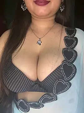 Snapshot of Naughty_pooja44 chatting on 08-05-26, 08:39 Naughty pooja44 online show from 08-05-26, 08:39
