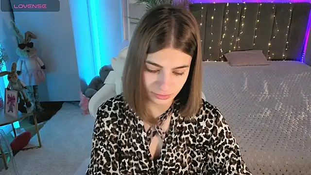 Snapshot of Dayana_Mood chatting on 06-08-26, 06:36 Dayana Mood online show from 06-08-26, 06:36