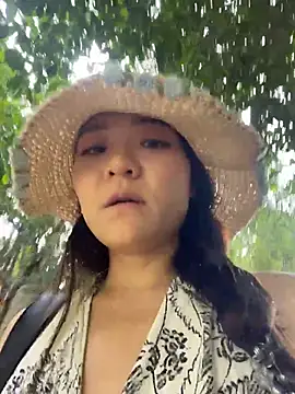 xiaochengzi505 online show from 05-31-26, 01:36