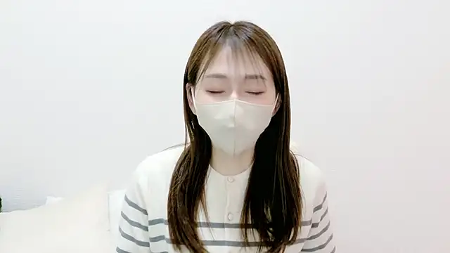 momoka  o0 online show from 05-20-26, 07:14