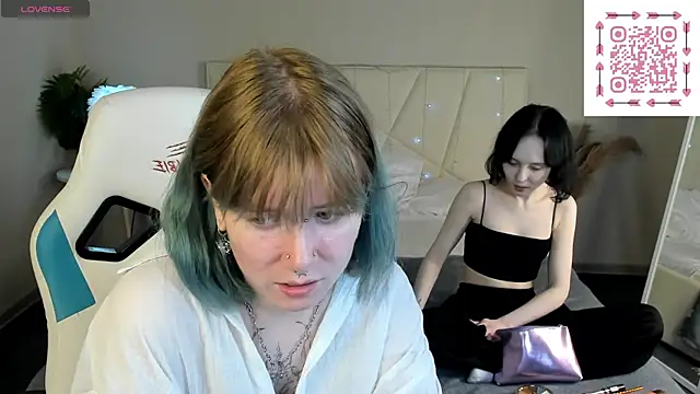 Elira Vane online show from 05-27-26, 03:03