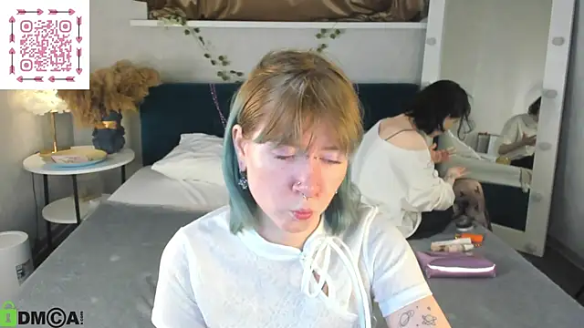 Elira Vane online show from 05-30-26, 02:52
