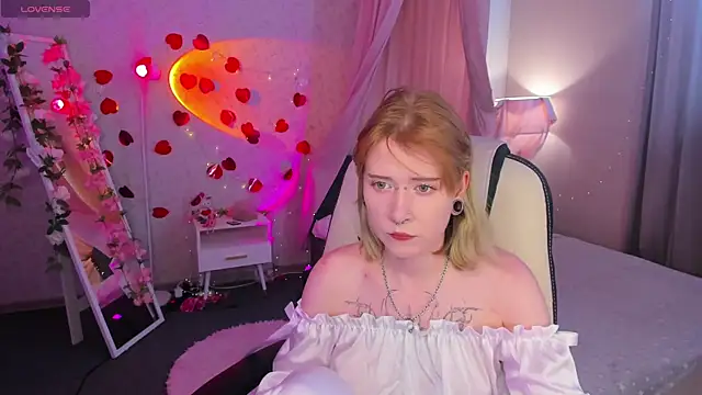 Elira Vane online show from 07-07-26, 02:58