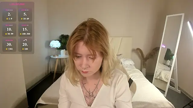 Elira Vane online show from 07-22-26, 01:30