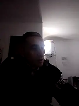 Alejandro83bsf online show from 06-08-26, 04:13