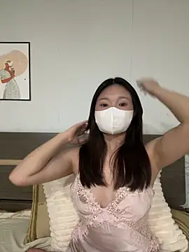 Ni Tran online show from 05-24-26, 07:08