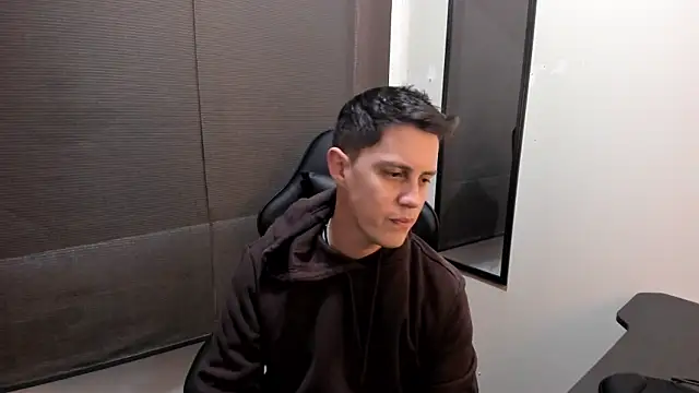 KendricTorres online show from 06-02-26, 02:52