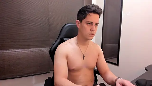 KendricTorres online show from 06-20-26, 02:42