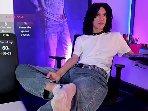 anddy hugecock online show from 06-19-26, 01:15