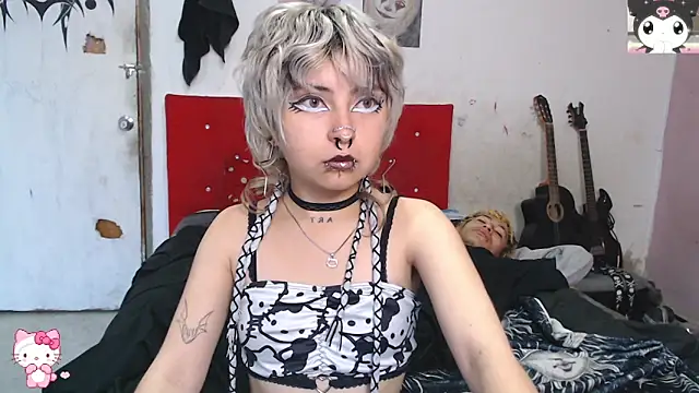 Cute Chrixxx online show from 05-23-26, 12:20