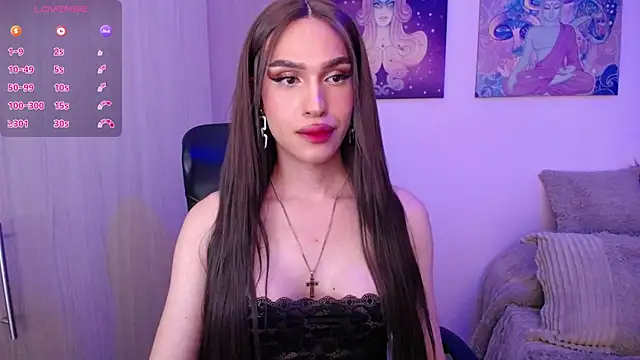 Snapshot of GiaMint chatting on 06-04-26, 02:39 GiaMint online show from 06-04-26, 02:39