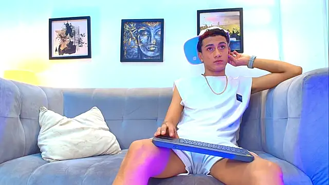 KING BOYS2026 online show from 07-18-26, 01:43