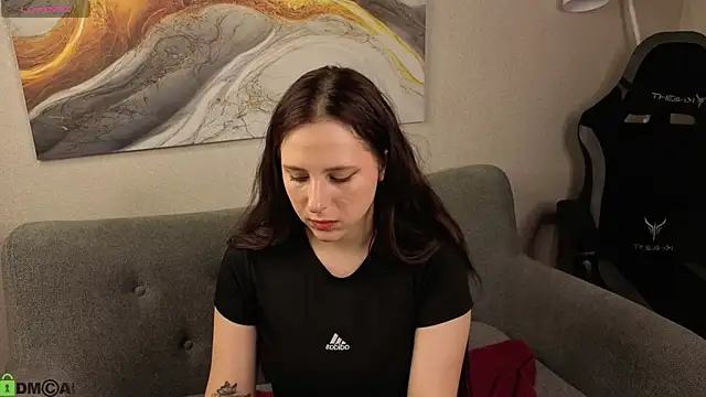 Julia Shyy online show from 05-13-26, 01:14