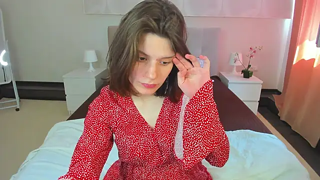 Kira Be11 online show from 05-28-26, 06:43