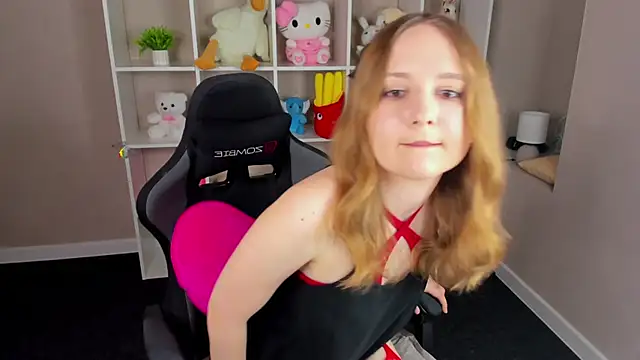Emmaa Kimm online show from 05-15-26, 11:34
