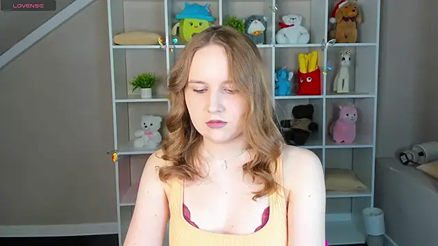 Emmaa Kimm online show from 05-21-26, 01:01