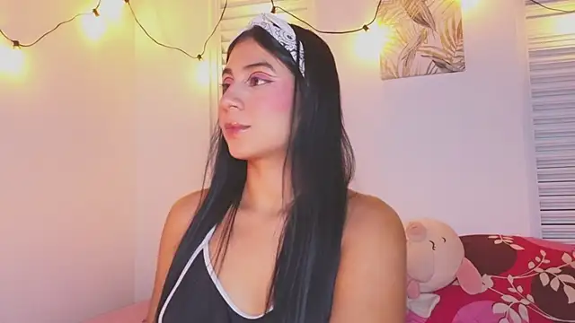 VictoriaaLopez online show from 06-06-26, 04:17