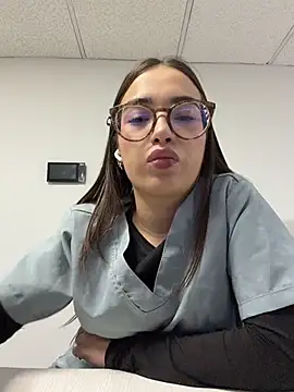 Sweet Milaa1 online show from 07-15-26, 07:52