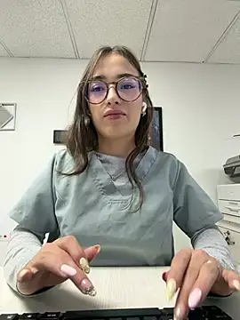 Sweet Milaa1 online show from 07-22-26, 07:38