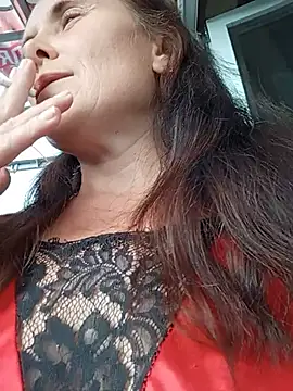 Snapshot of MerelinMILf2 chatting on 07-24-26, 03:32 MerelinMILf2 online show from 07-24-26, 03:32