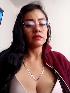 mili hotty online show from 06-02-26, 11:45