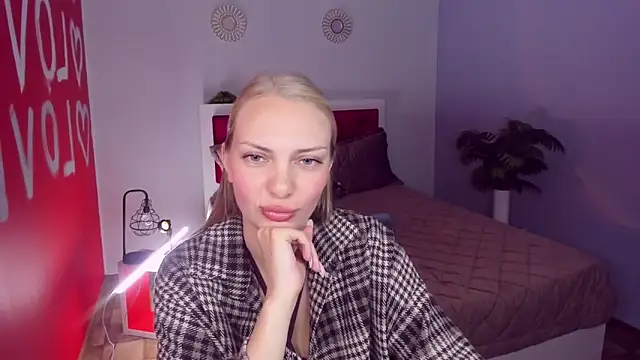 NancyGlamour online show from 06-06-26, 09:36