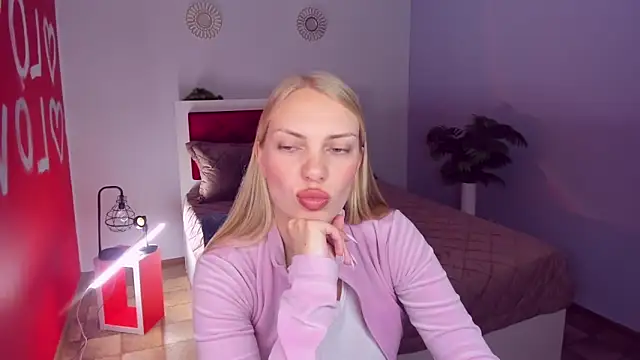NancyGlamour online show from 06-07-26, 09:13