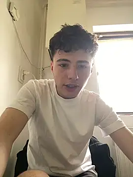 denysio89 online show from 05-08-26, 07:14