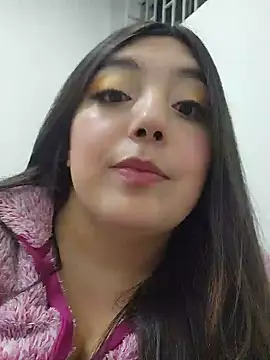 Snapshot of RoxanneDiaz chatting on 05-30-26, 11:46 RoxanneDiaz online show from 05-30-26, 11:46