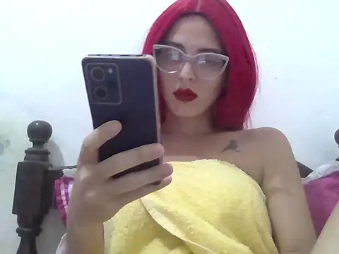 Snapshot of Xoeni chatting on 05-06-26, 07:19 Xoeni online show from 05-06-26, 07:19