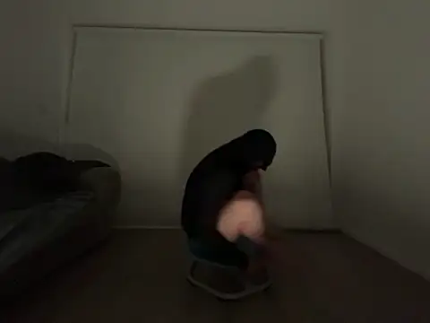 wowkinky1 online show from 04-29-26, 01:21