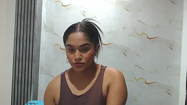 Liaa cams online show from 06-01-26, 02:13