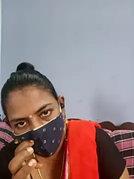 Snapshot of cathrine92 chatting on 05-15-26, 11:56 cathrine92 online show from 05-15-26, 11:56